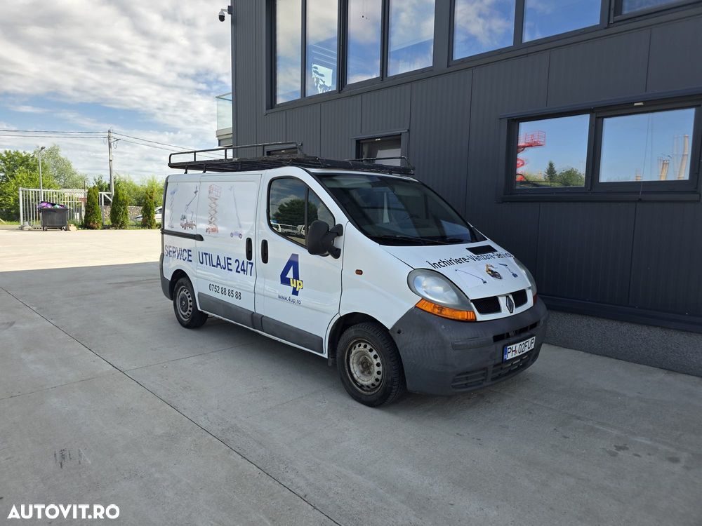 Renault Trafic - 2