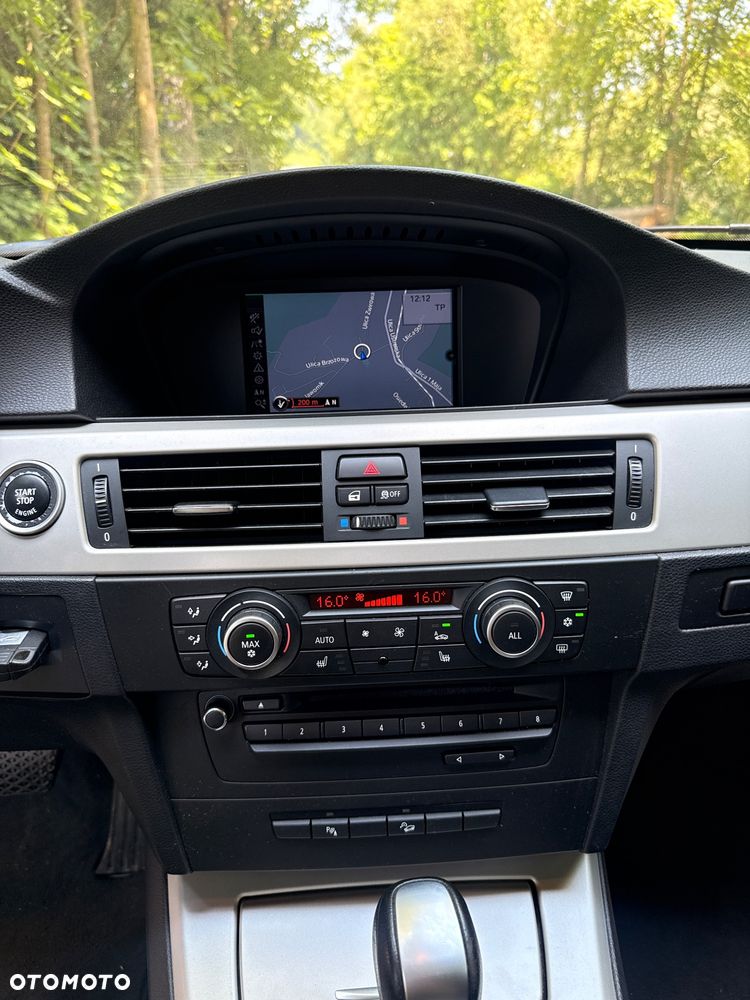 BMW Seria 3 ver-320d-xdrive - 17