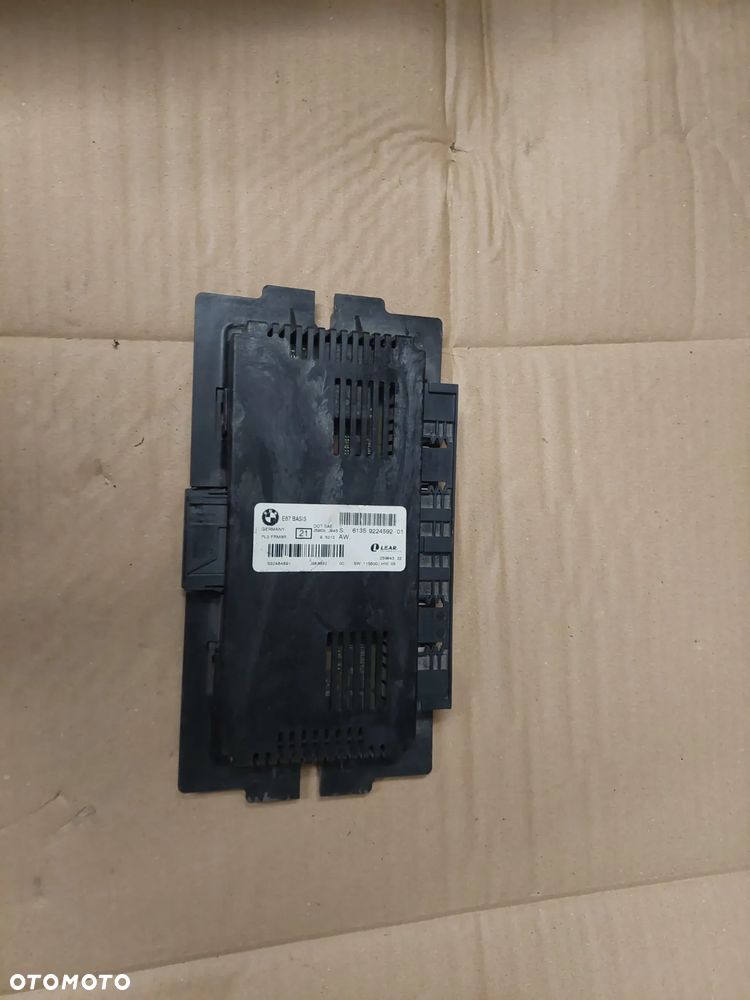 BMW E84 E87 E90 MODUŁ STEROWNIK ŚWIATEŁ 9224592 RAF-AUTO CZĘŚCI BMW - 1