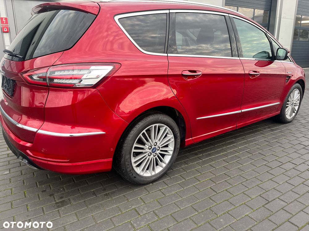 Ford S-Max - 9