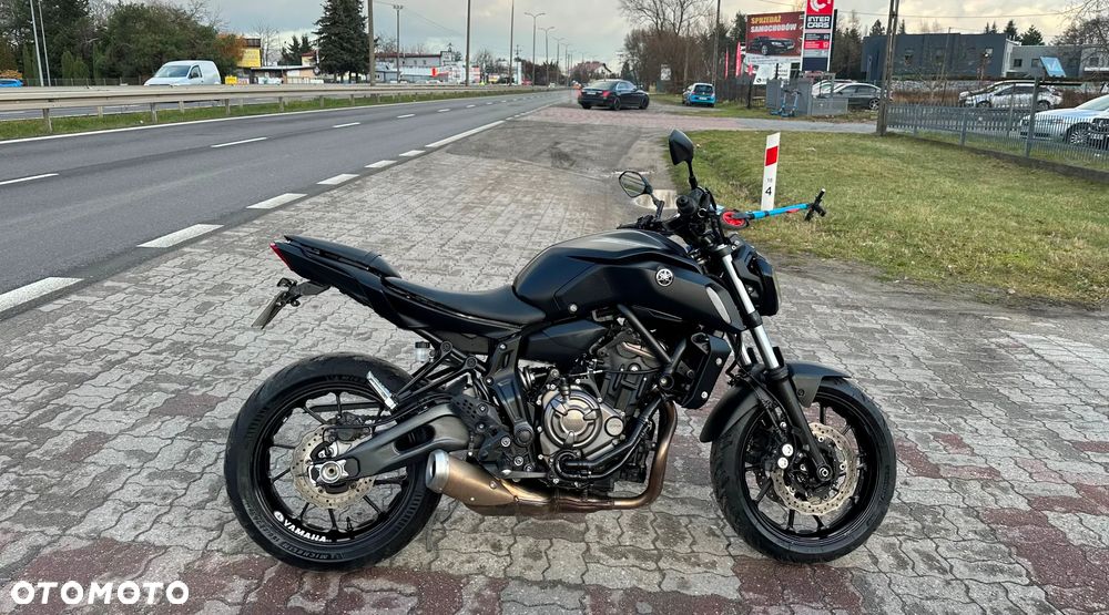 Yamaha MT - 9