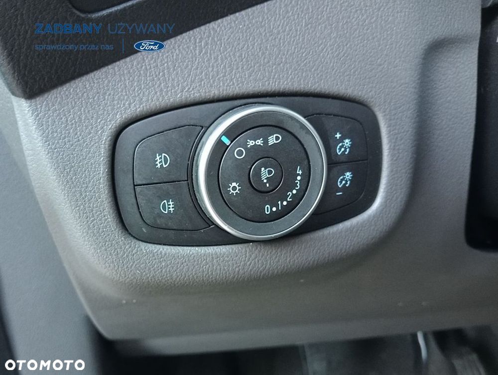 Ford Transit-connect - 10