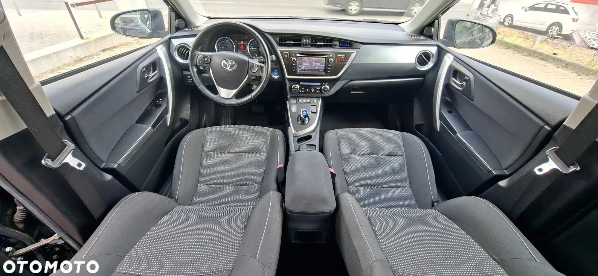 Toyota Auris 1.8 VVT-i Hybrid Automatik Comfort - 9