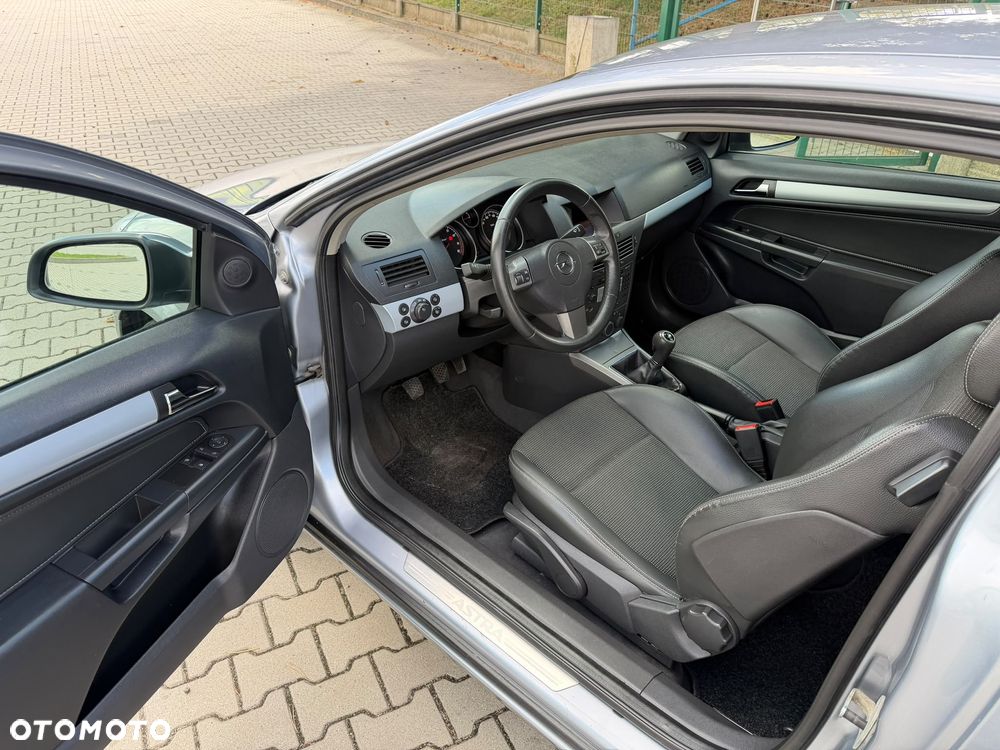 Opel Astra 1.8 Cosmo - 11