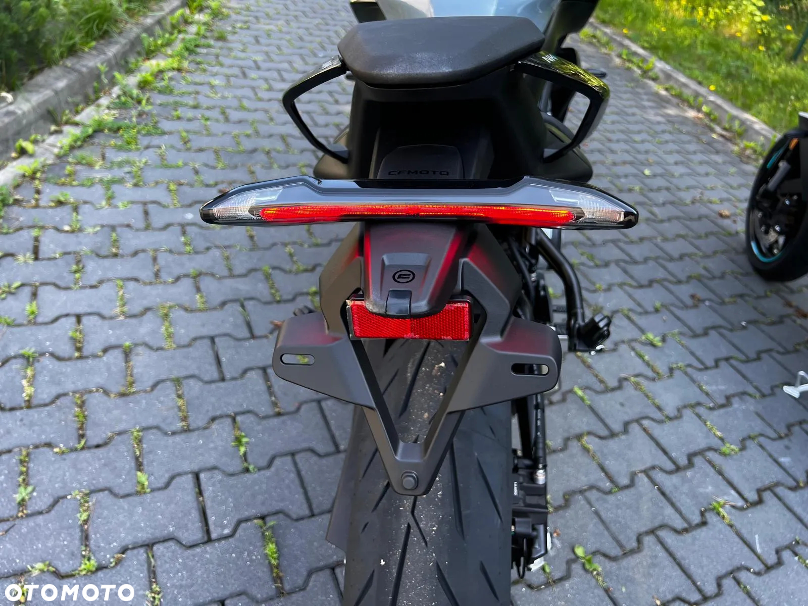 CFMoto 675NK - 7