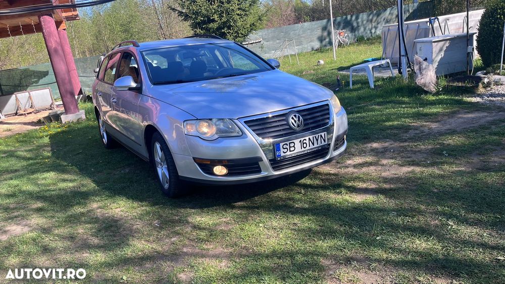 Volkswagen Passat 1.6 FSI Comfortline - 4