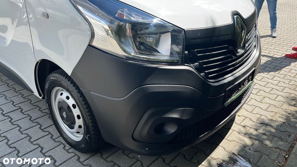 Renault Trafic - 28