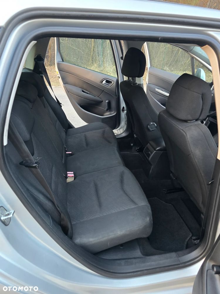 Peugeot 308 HDi FAP 110 Sport Plus - 22