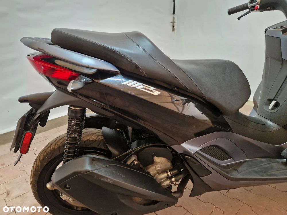 Piaggio MP-3 - 28