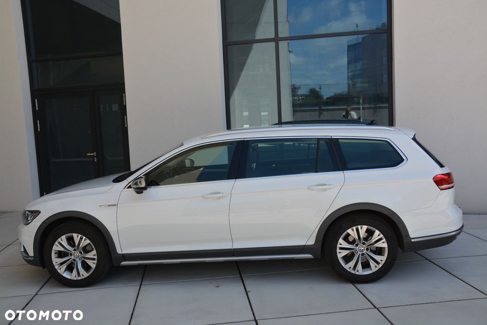 Volkswagen Passat Alltrack 2.0 TDI SCR 4Mot DSG - 2