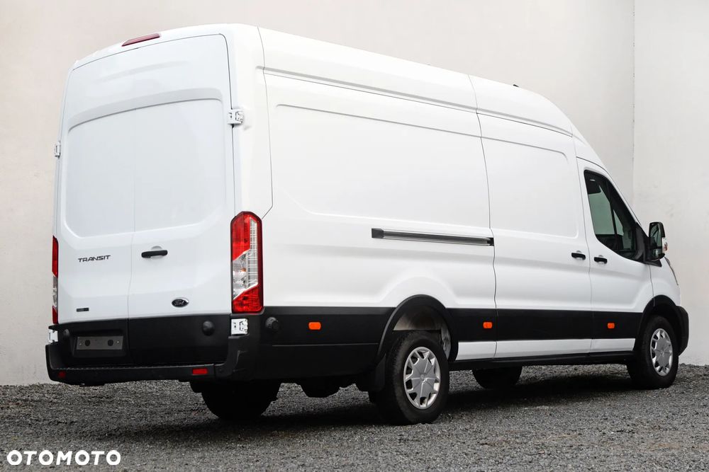 Ford Transit - 16