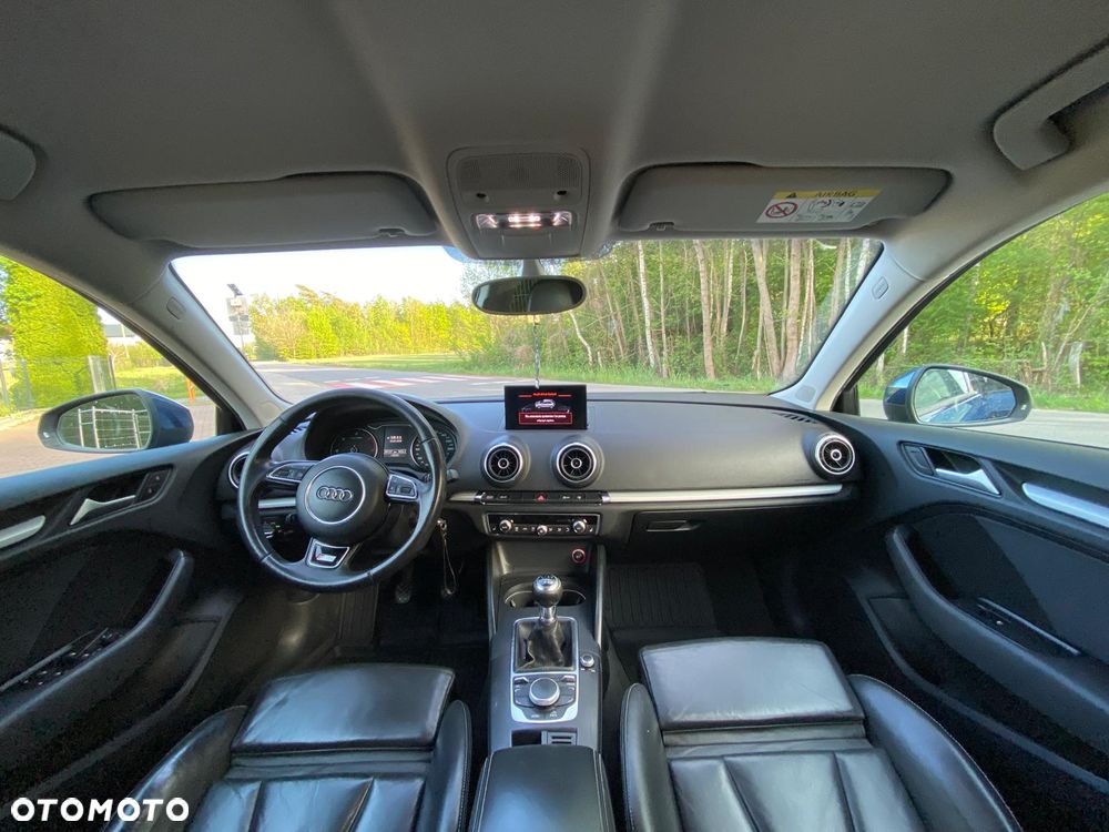 Audi A3 Sportback 2.0 TDI (clean diesel) S line Sportpaket - 16