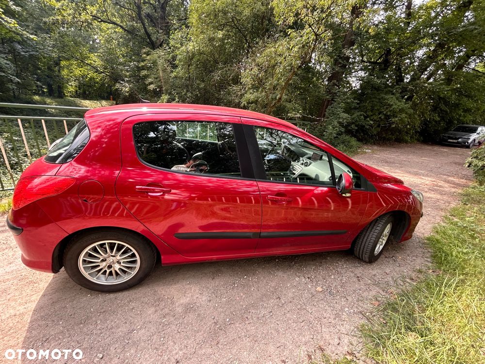 Peugeot 308 1.6 HDi Premium - 4