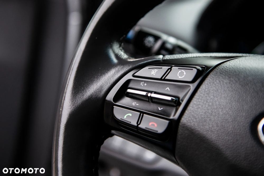 Hyundai IONIQ 1.6 GDI Premium - 26