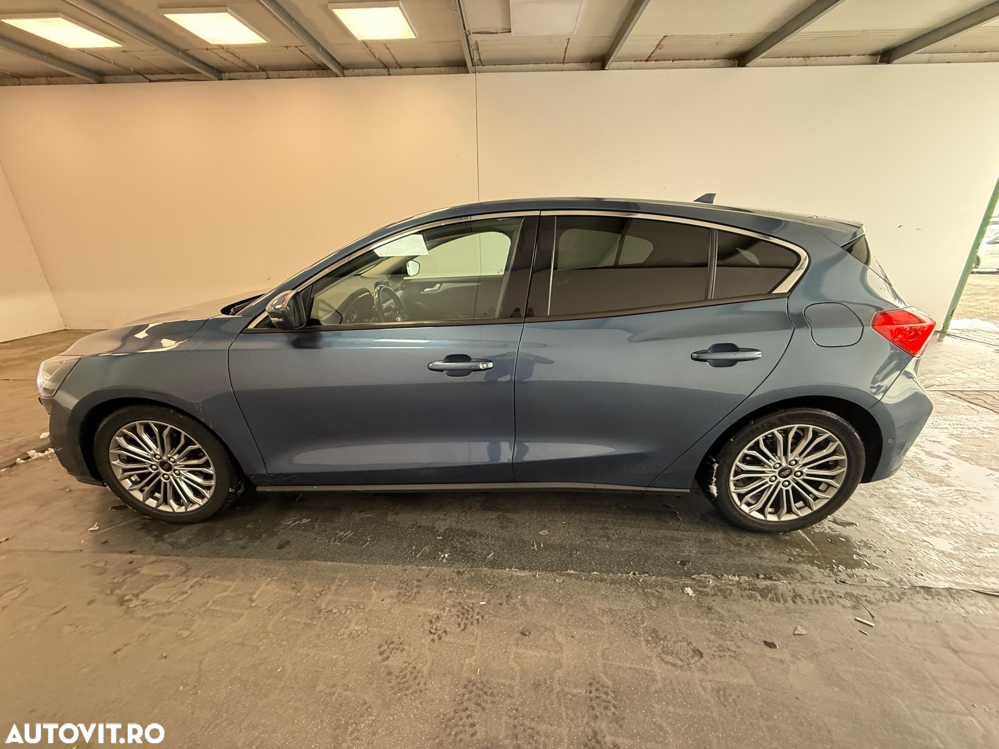 Ford Focus 1.0 EcoBoost MHEV Titanium - 8