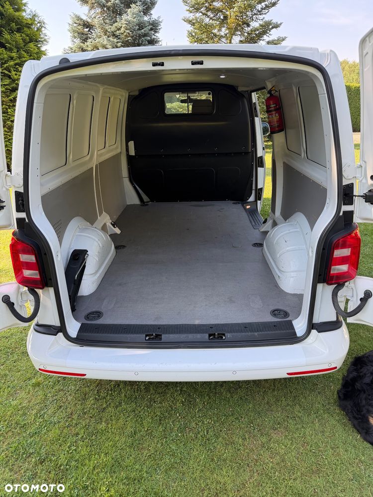 Volkswagen Transporter - 14