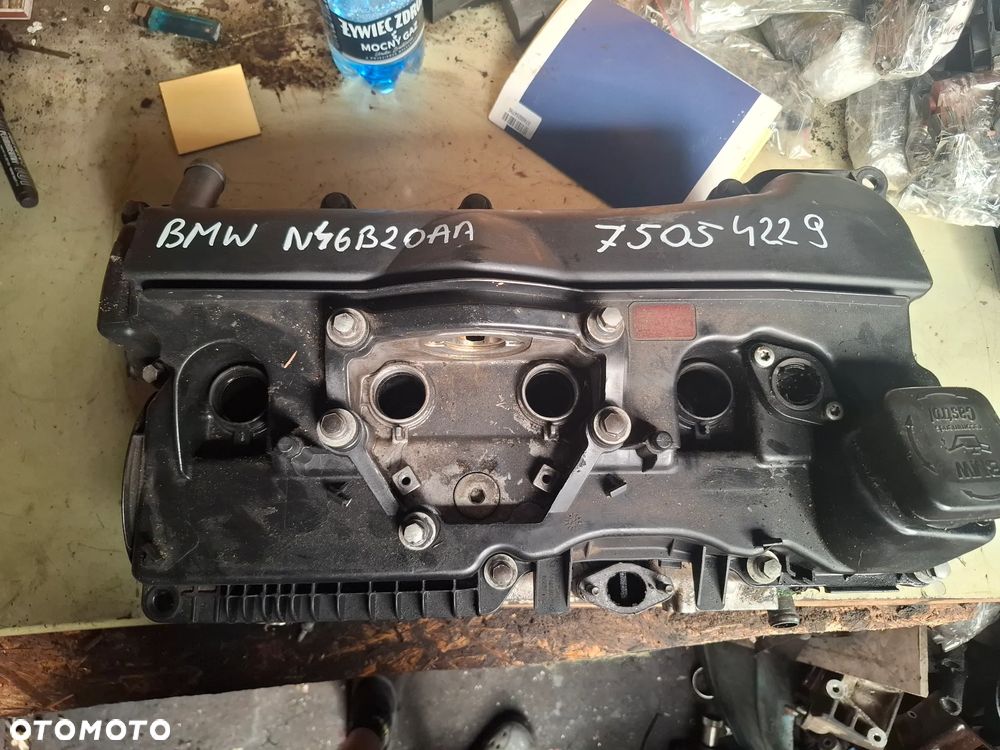 BMW 2,0 B N46B20AA głowica kompletna 75054229 - 1
