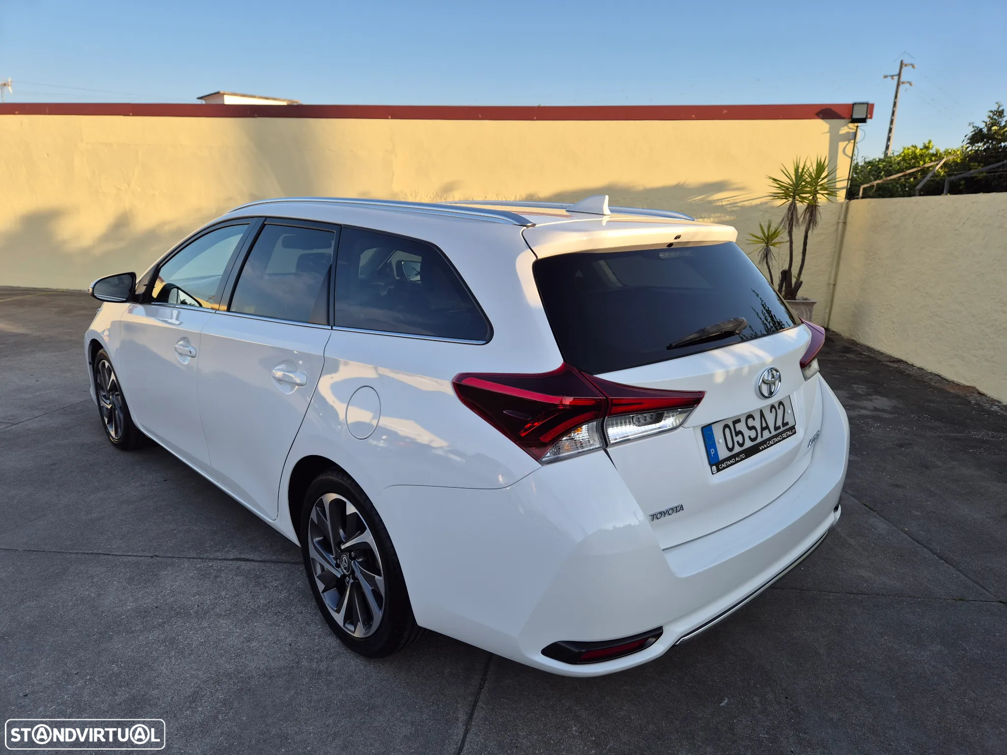 Toyota Auris Touring Sports 1.6 D-4D Comfort P.Techno+P.Sport - 3