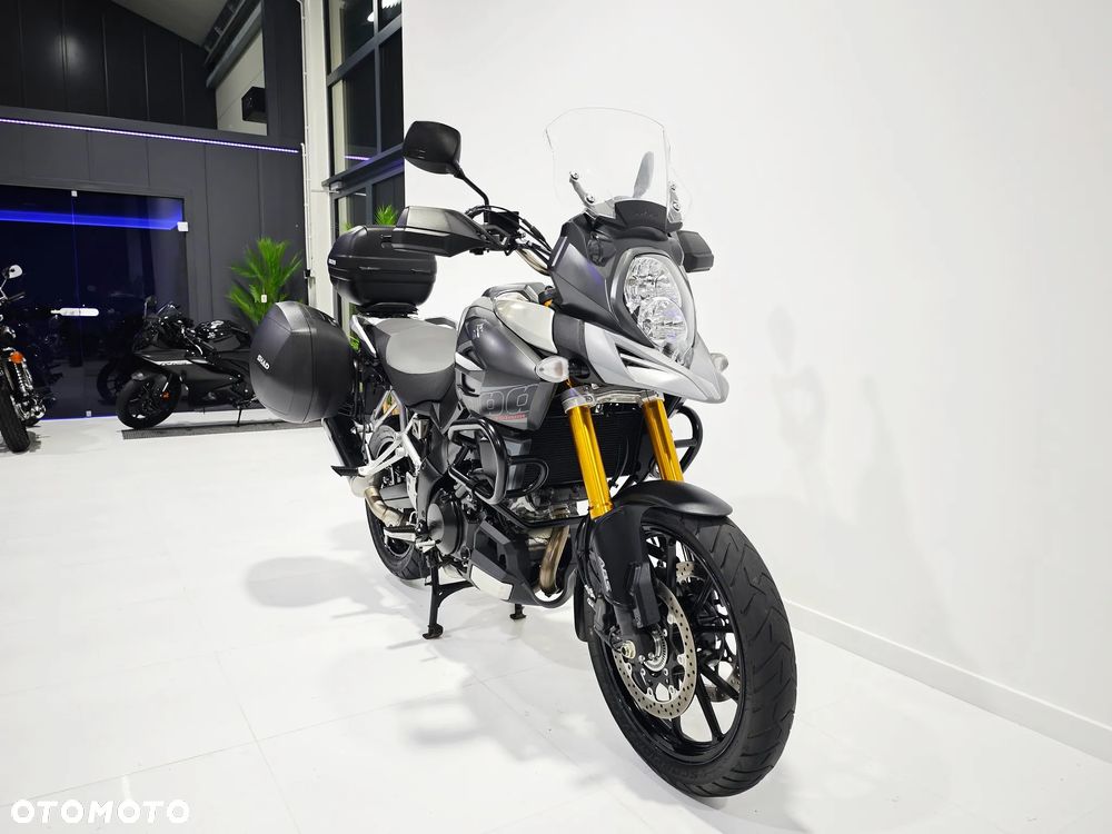 Suzuki V-STROM - 6
