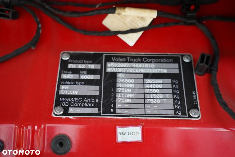 Volvo FH 460 / ZESTAW TANDEM / 120 M3 / PRZEJAZDOWY / I-SAVE / KLIMA POSTOJOWA / OŚ PODNOSZONA SKRĘTNA / WIELTON / PLANDEKA ZBROJONA - 37