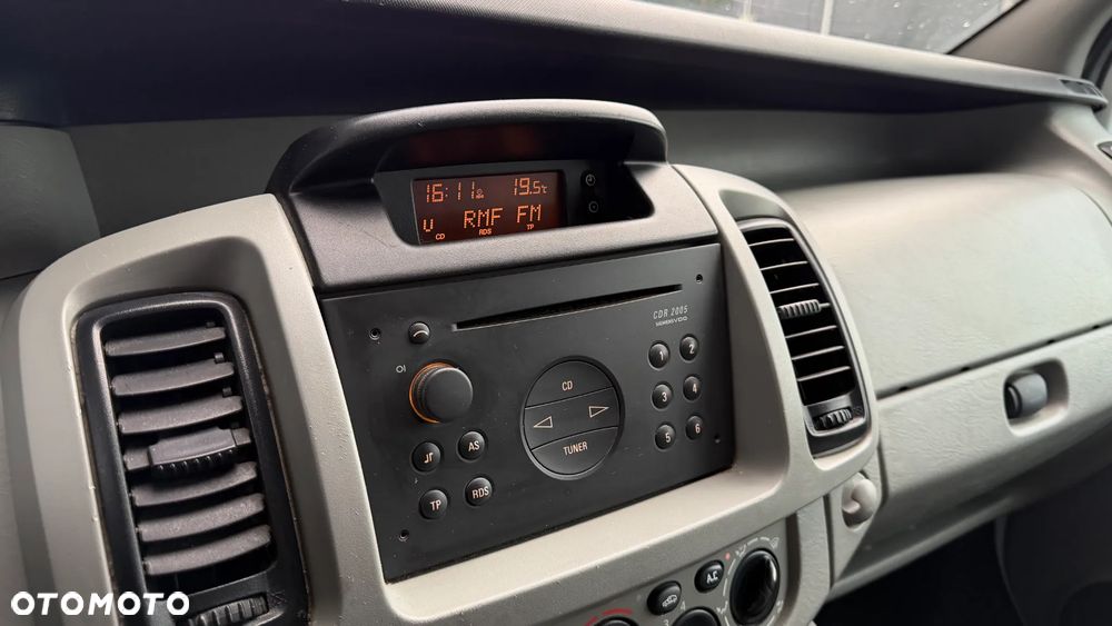 Opel Vivaro/Trafic/Primastar - 17