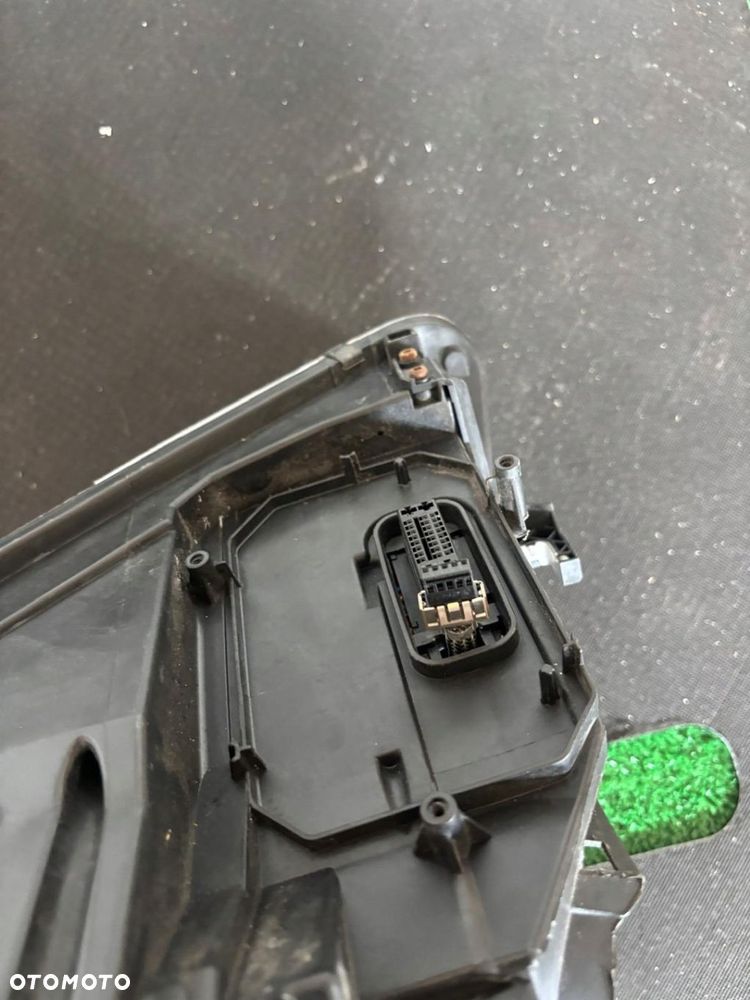 LAMPA PRAWA REFLERTOR PRAWY AUDI A4 B7 BI XENON SKRĘTNY NIE KLEJONA SPRAWNA - 6