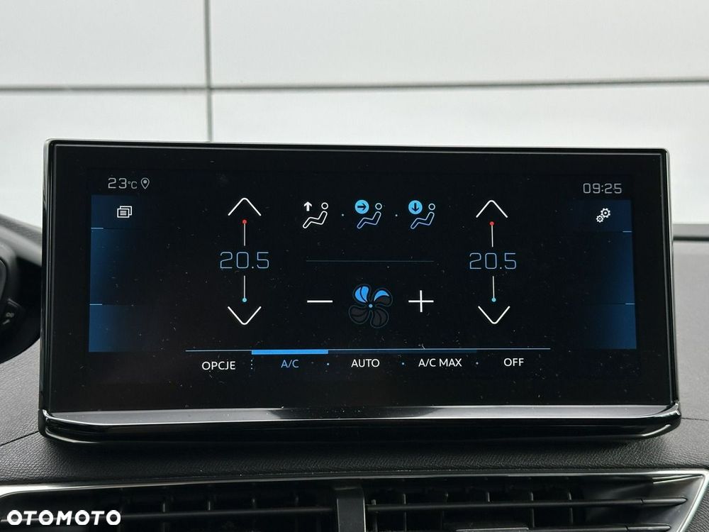 Peugeot 5008 - 29