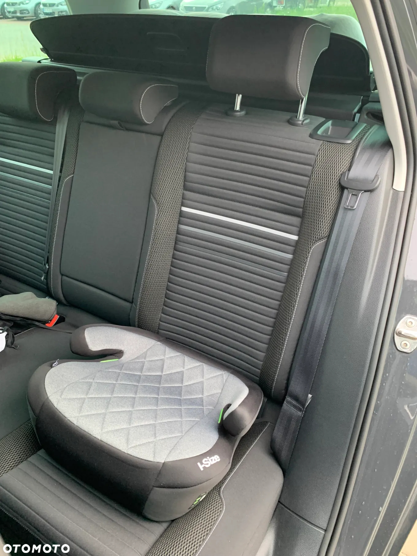 Volkswagen Golf - 18