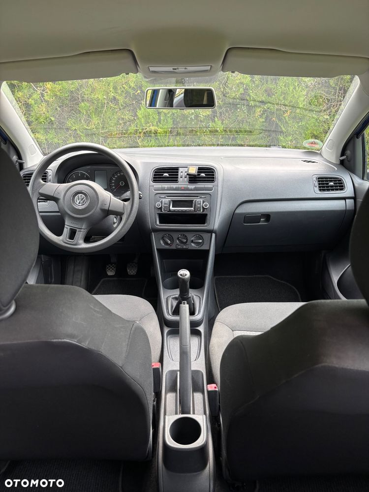 Volkswagen Polo - 8