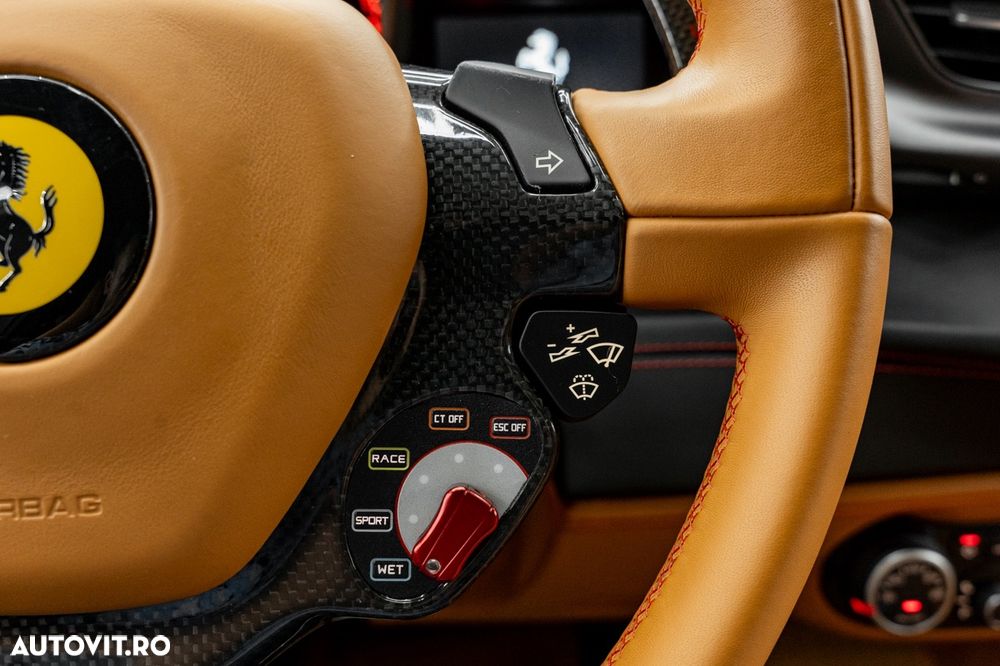 Ferrari 488 GTB - 34