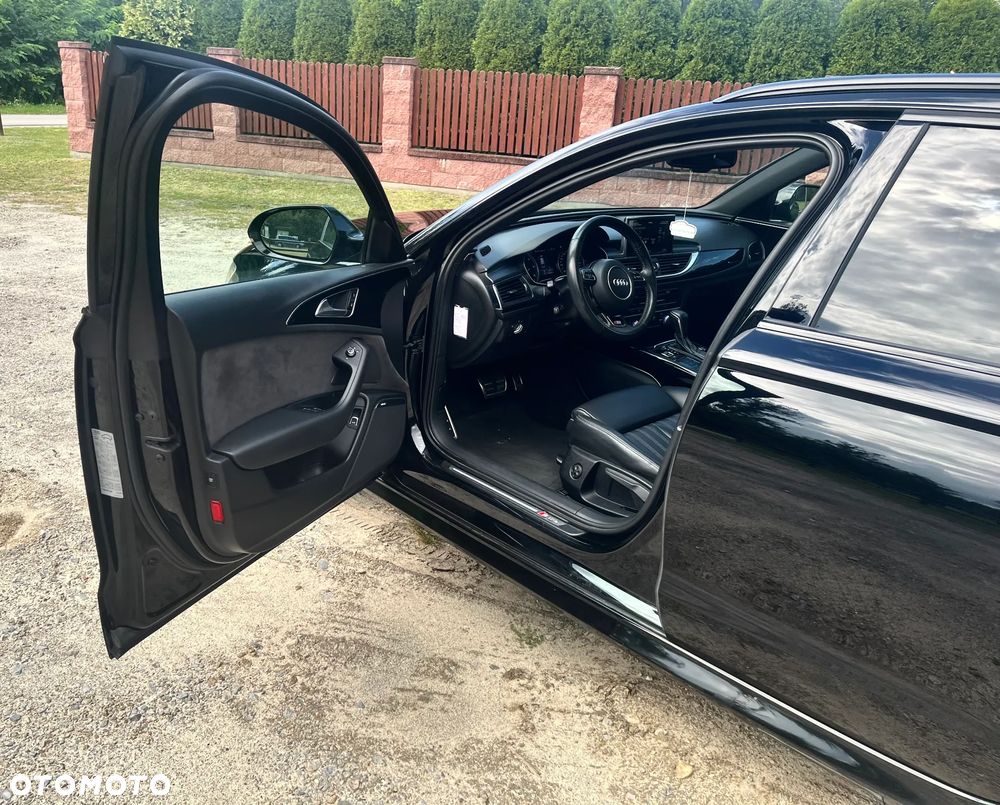 Audi A6 Avant - 16