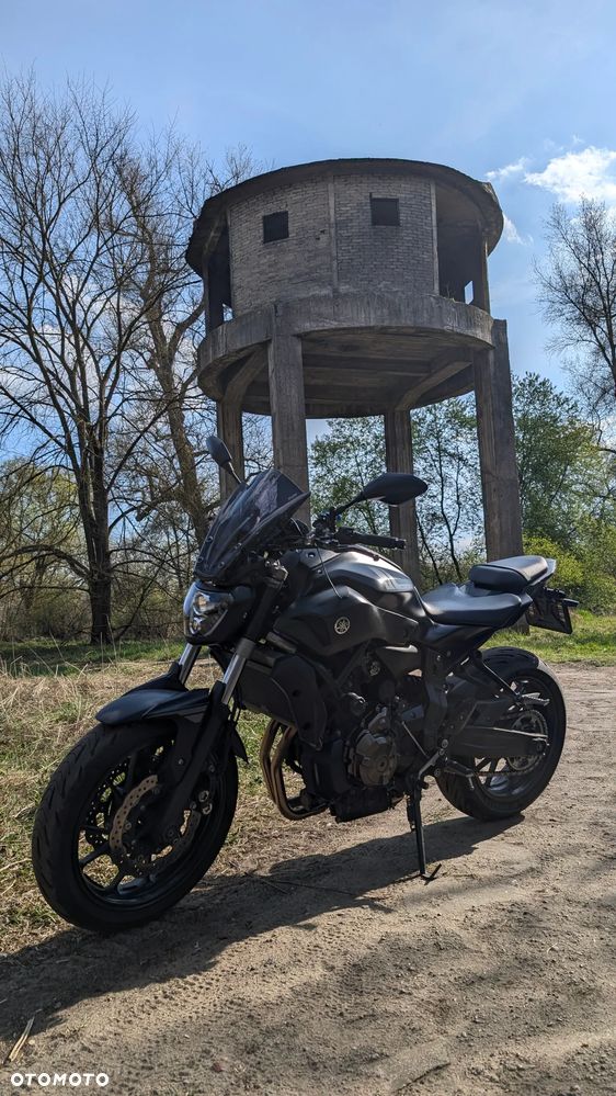 Yamaha MT - 2