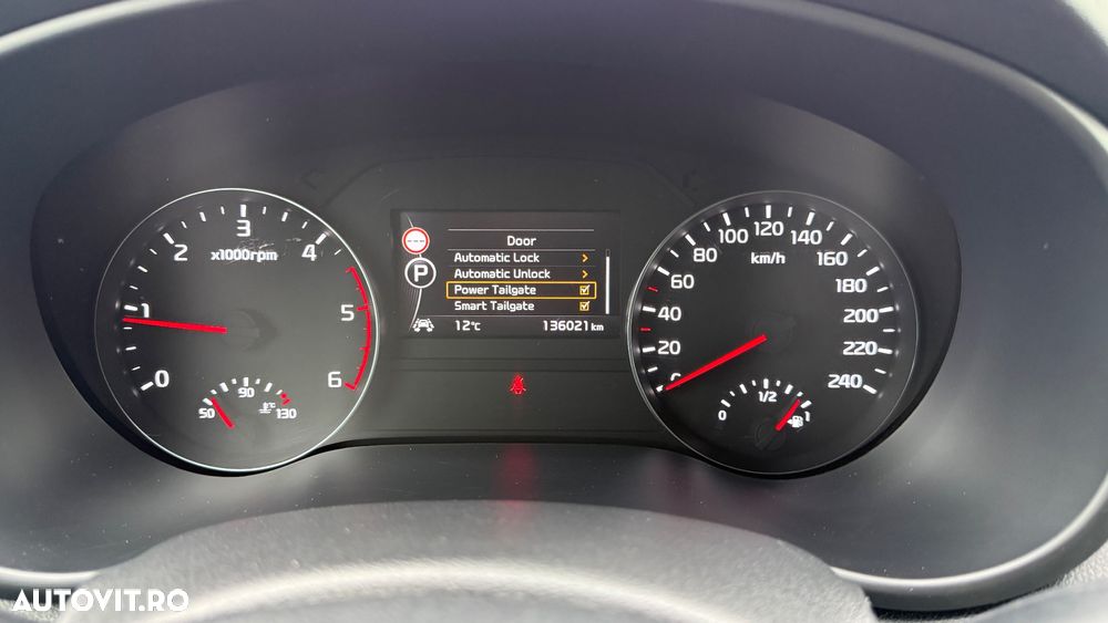 Kia Sportage 2,0 CRDI AWD Aut. Platinum - 31