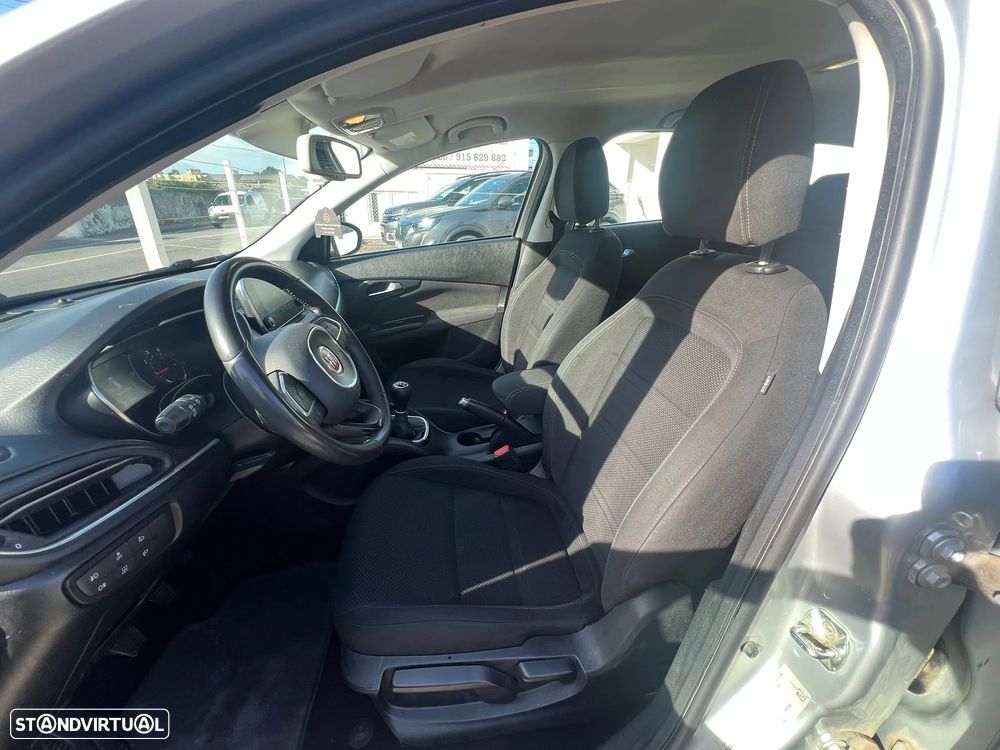 Fiat Tipo Station Wagon 1.3 M-Jet Lounge - 7