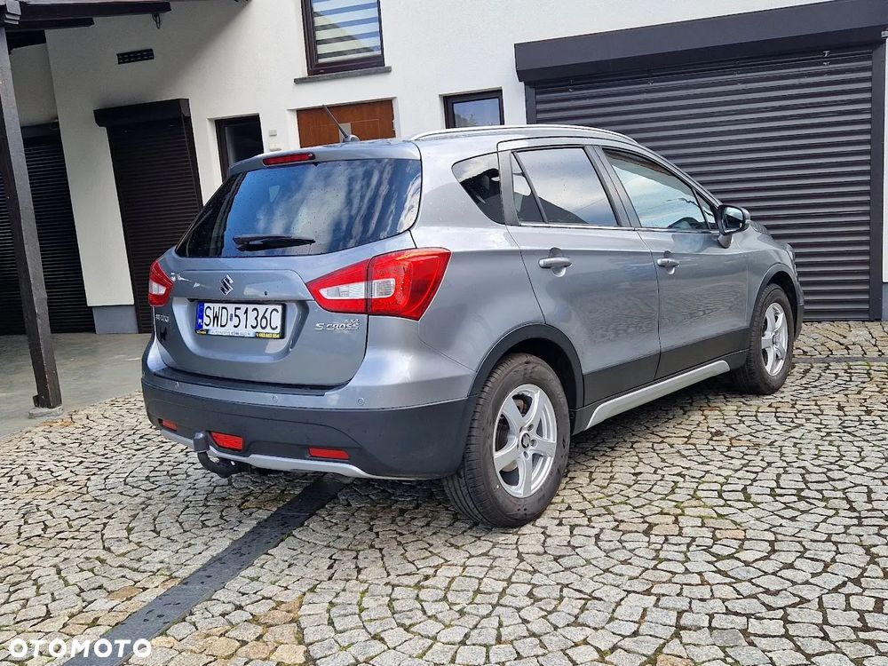 Suzuki SX4 1.6 Premium - 7