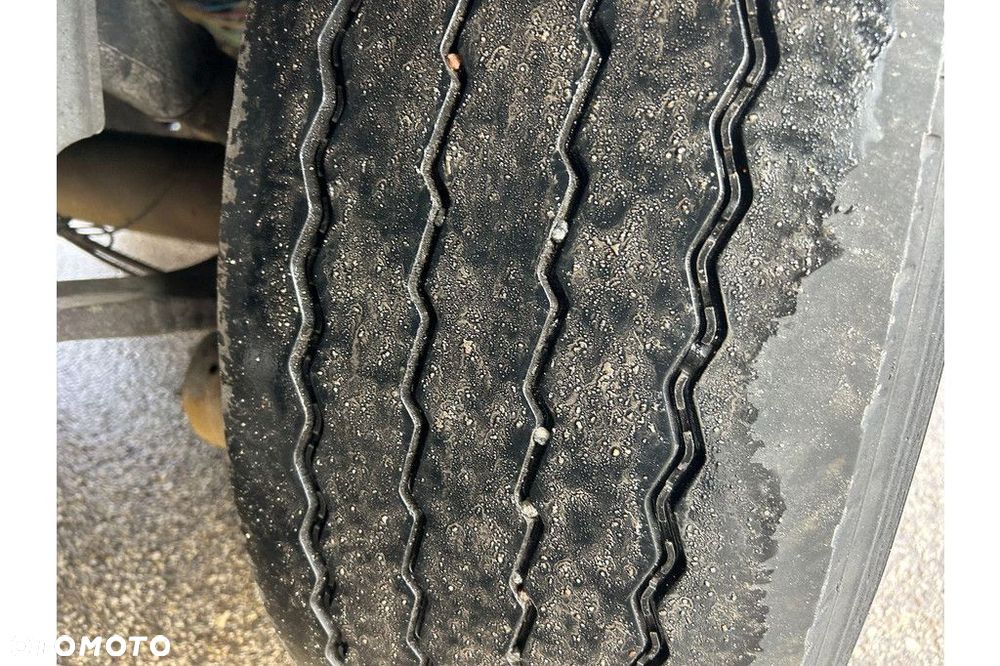 Schmitz Cargobull + CARRIER VECTOR 1950 - 16