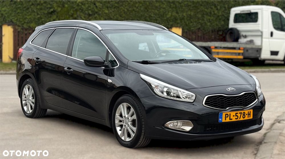 Kia Ceed 1.6 GDI ISG Spirit - 3
