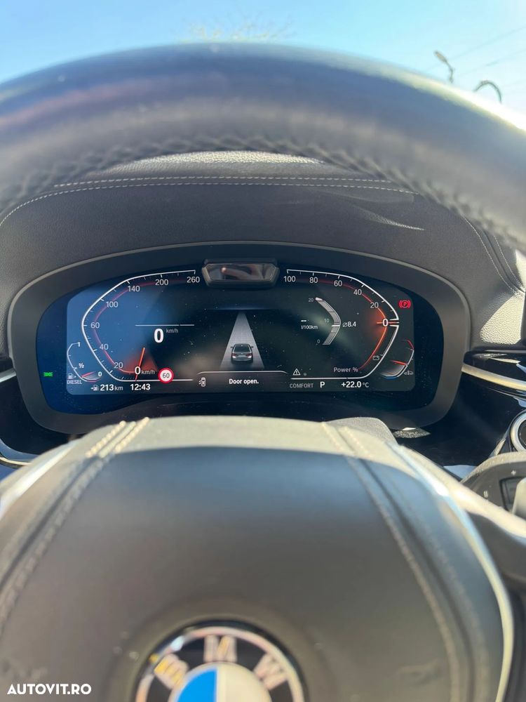 BMW Seria 5 540d xDrive AT MHEV - 29