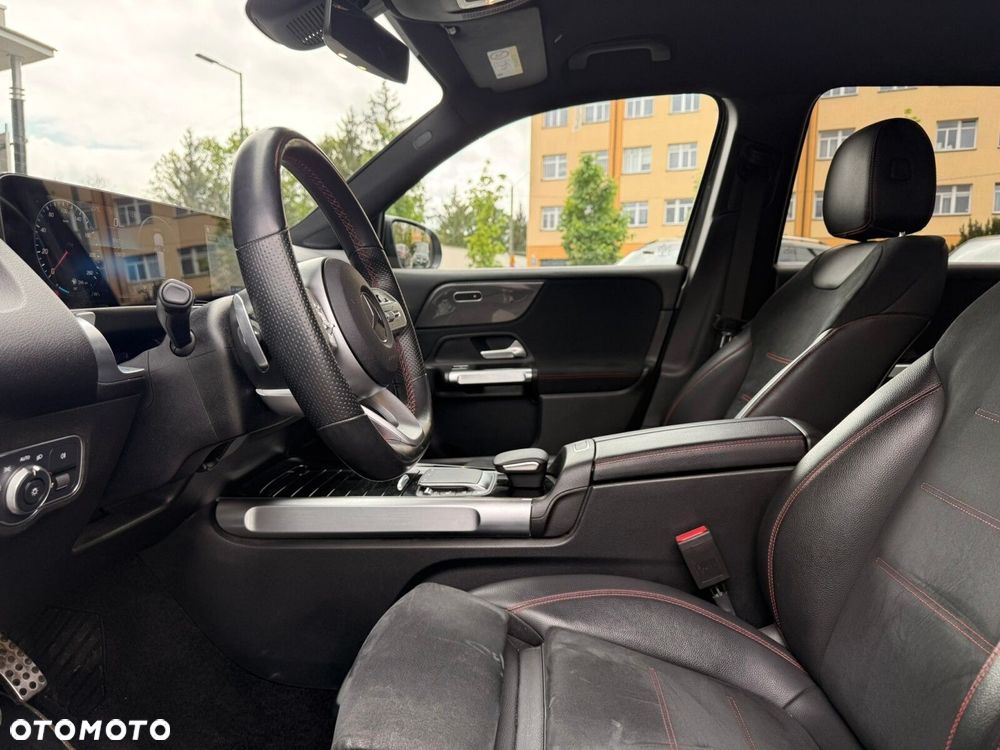 Mercedes-Benz GLB 220 d 4-Matic AMG Line 8G-DCT - 13