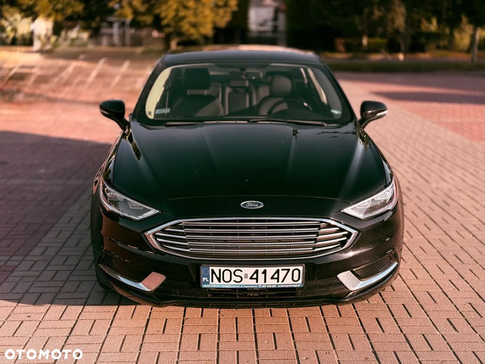 Ford Fusion - 8