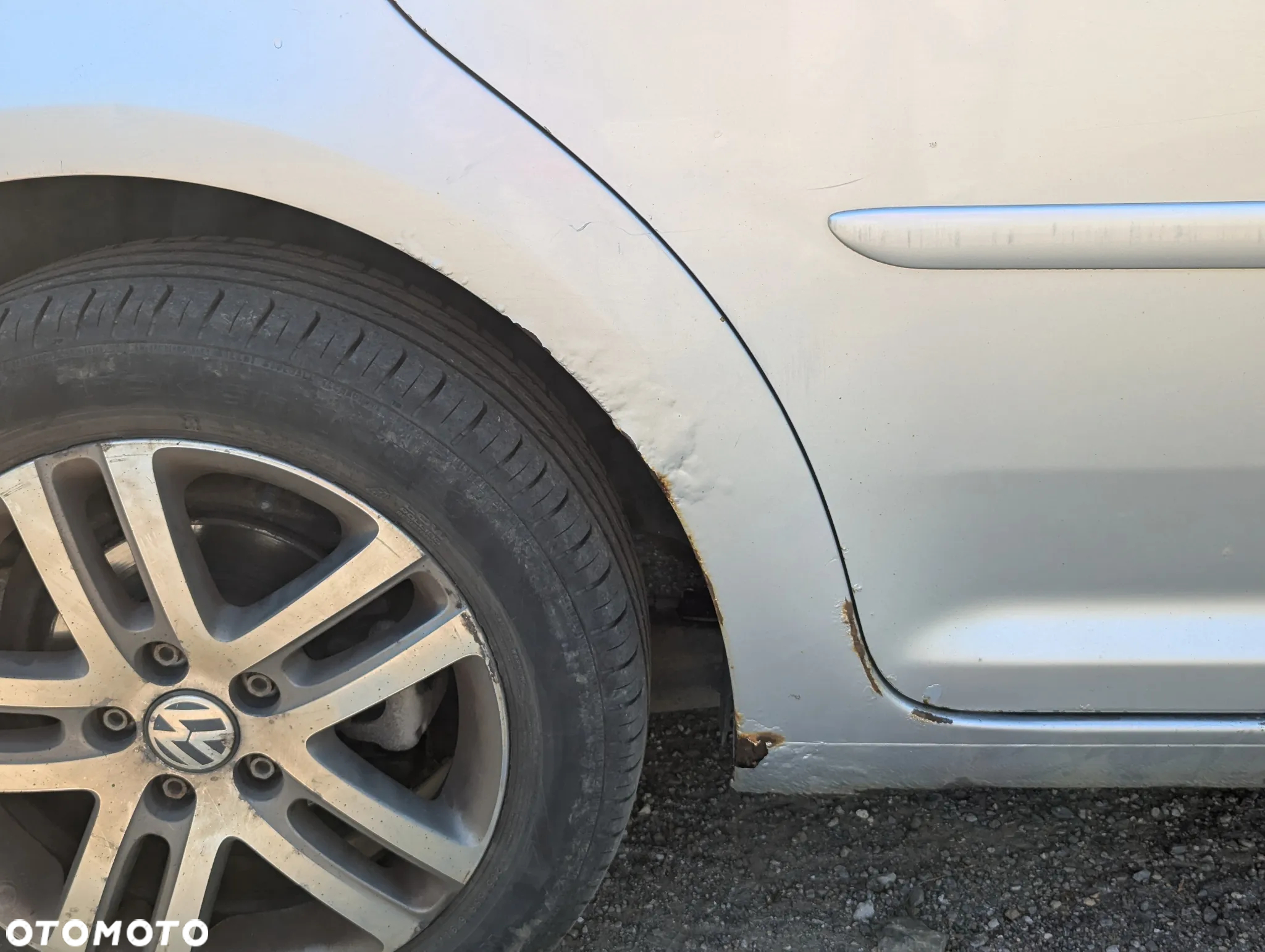 Volkswagen Touran 1.9 TDI Conceptline - 12