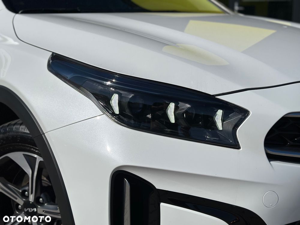 Kia XCeed 1.5 T-GDI M - 16