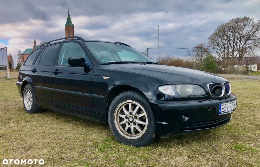 BMW Seria 3 318i - 10