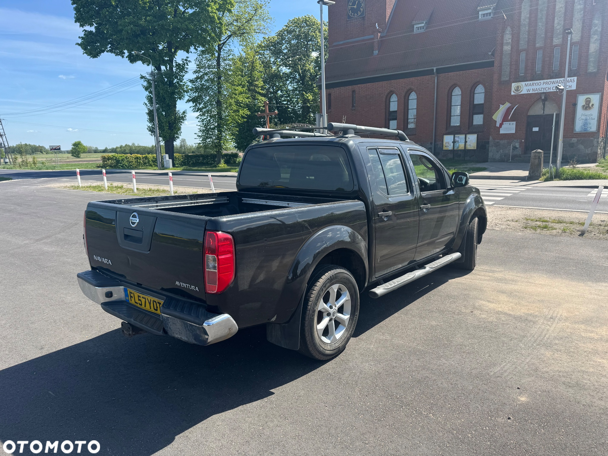 Nissan Navara 2.5 TDi Base / XE - 8