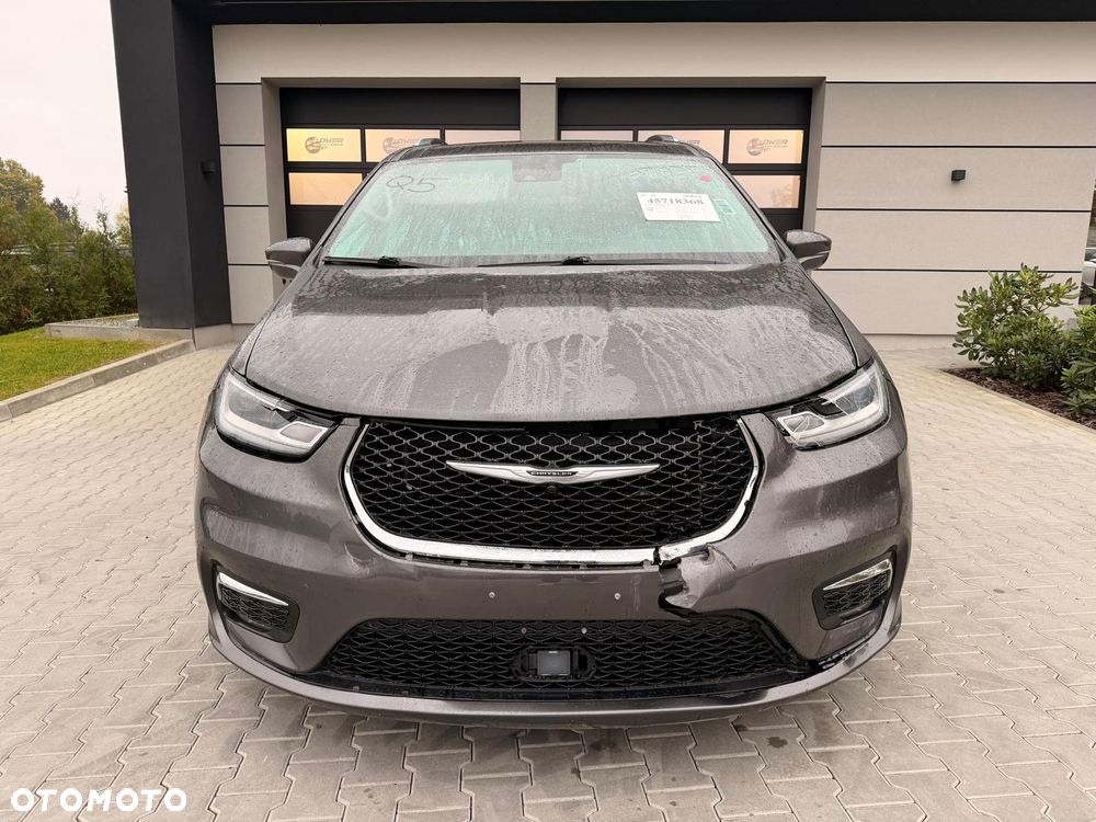 Chrysler Pacifica 2021 photo 3