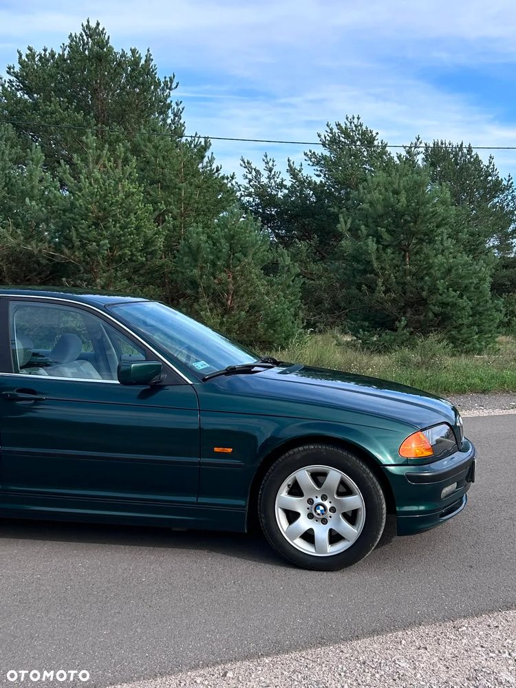 BMW Seria 3 328i - 28
