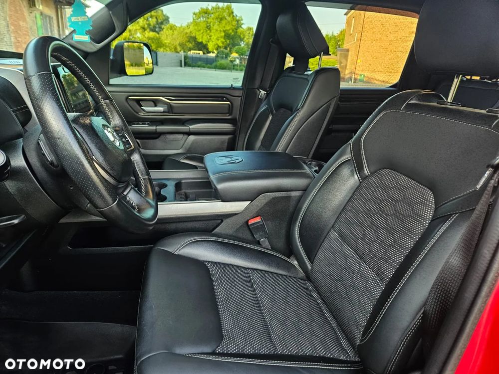 RAM 1500 Crew Cab Sport - 22