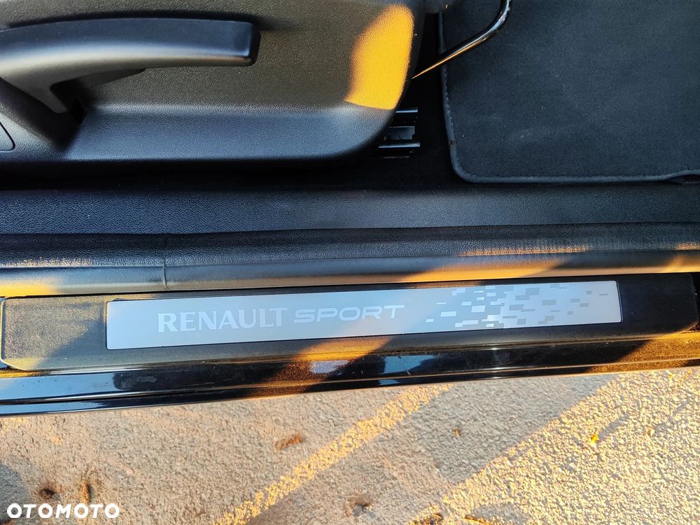 Renault Megane R.S EU6 - 19