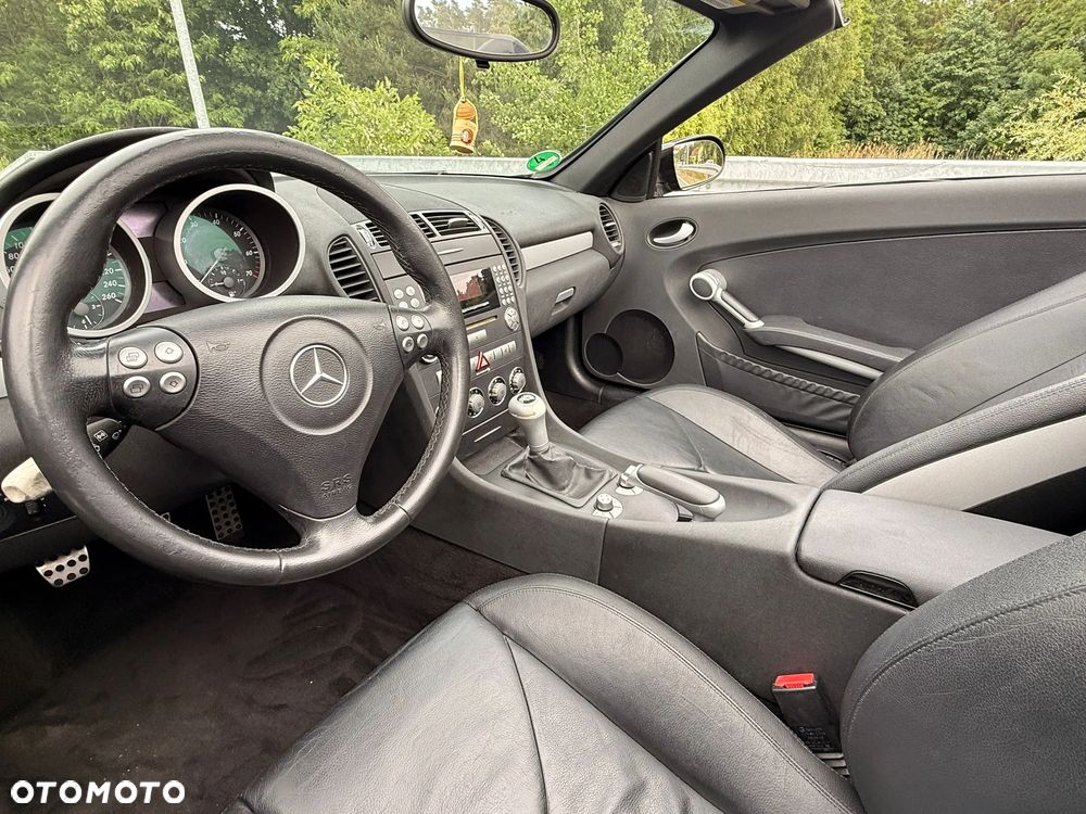Mercedes-Benz SLK - 21