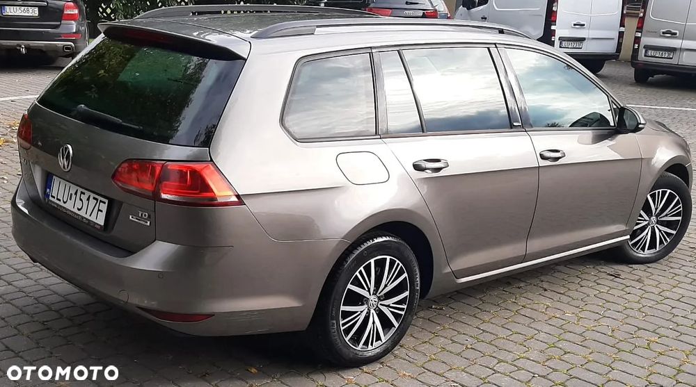 Volkswagen Golf 1.6 TDI BlueMotion Technology Allstar - 9